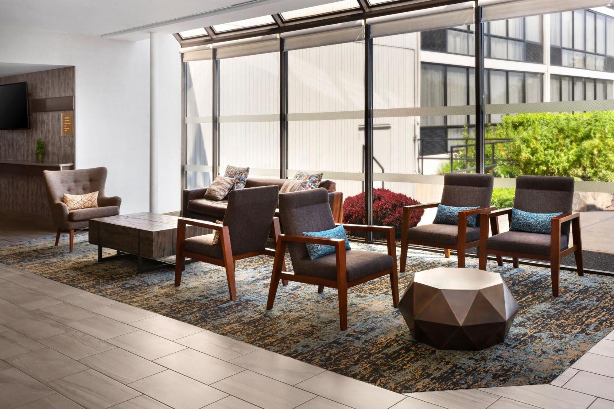 Four Points Philadelphia Northeast Hotel Buitenkant foto