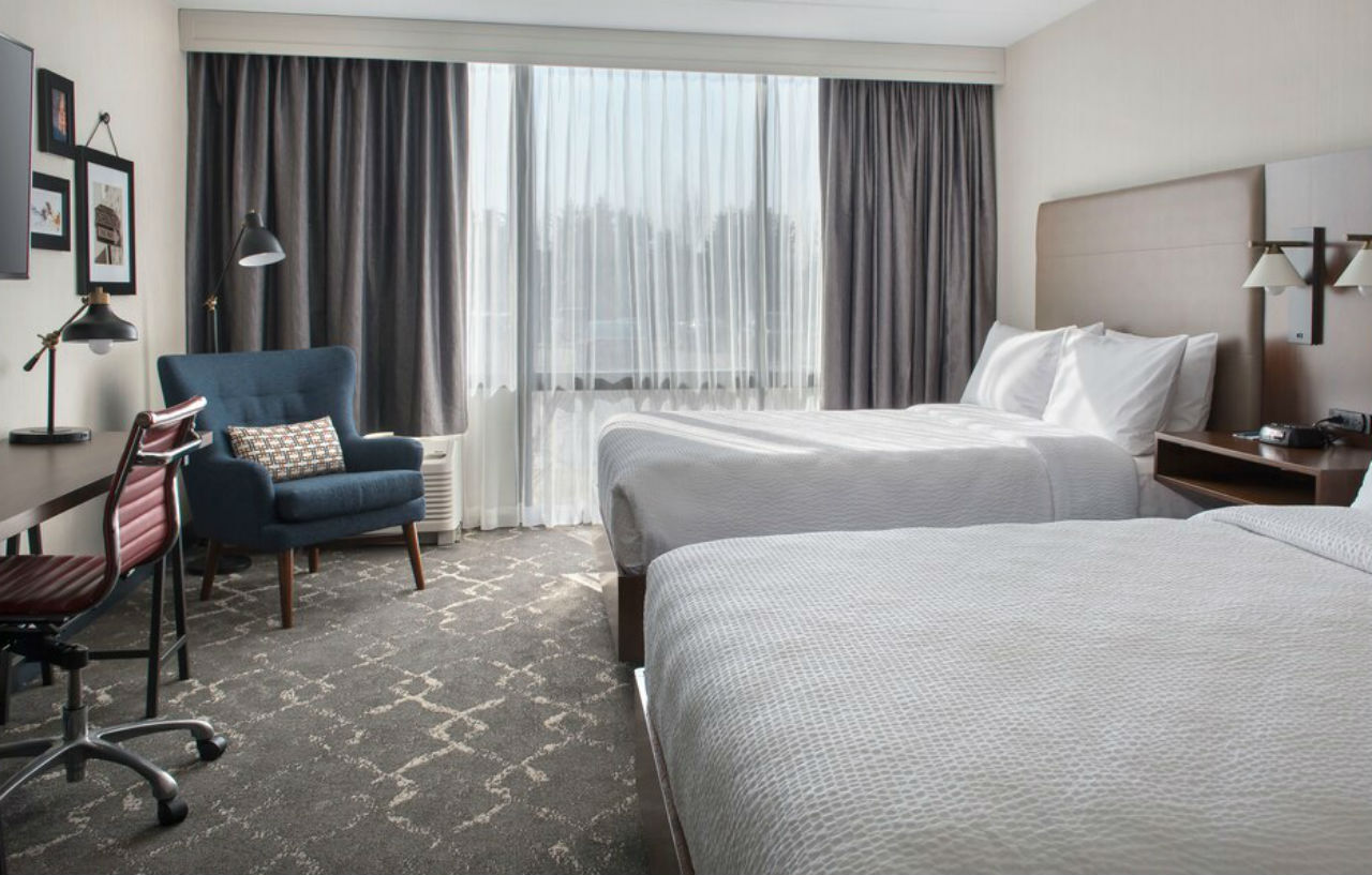 Four Points Philadelphia Northeast Hotel Buitenkant foto