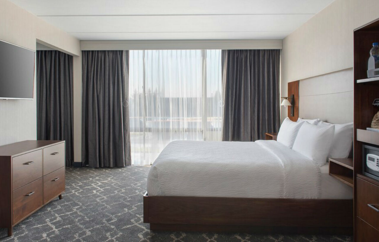Four Points Philadelphia Northeast Hotel Buitenkant foto